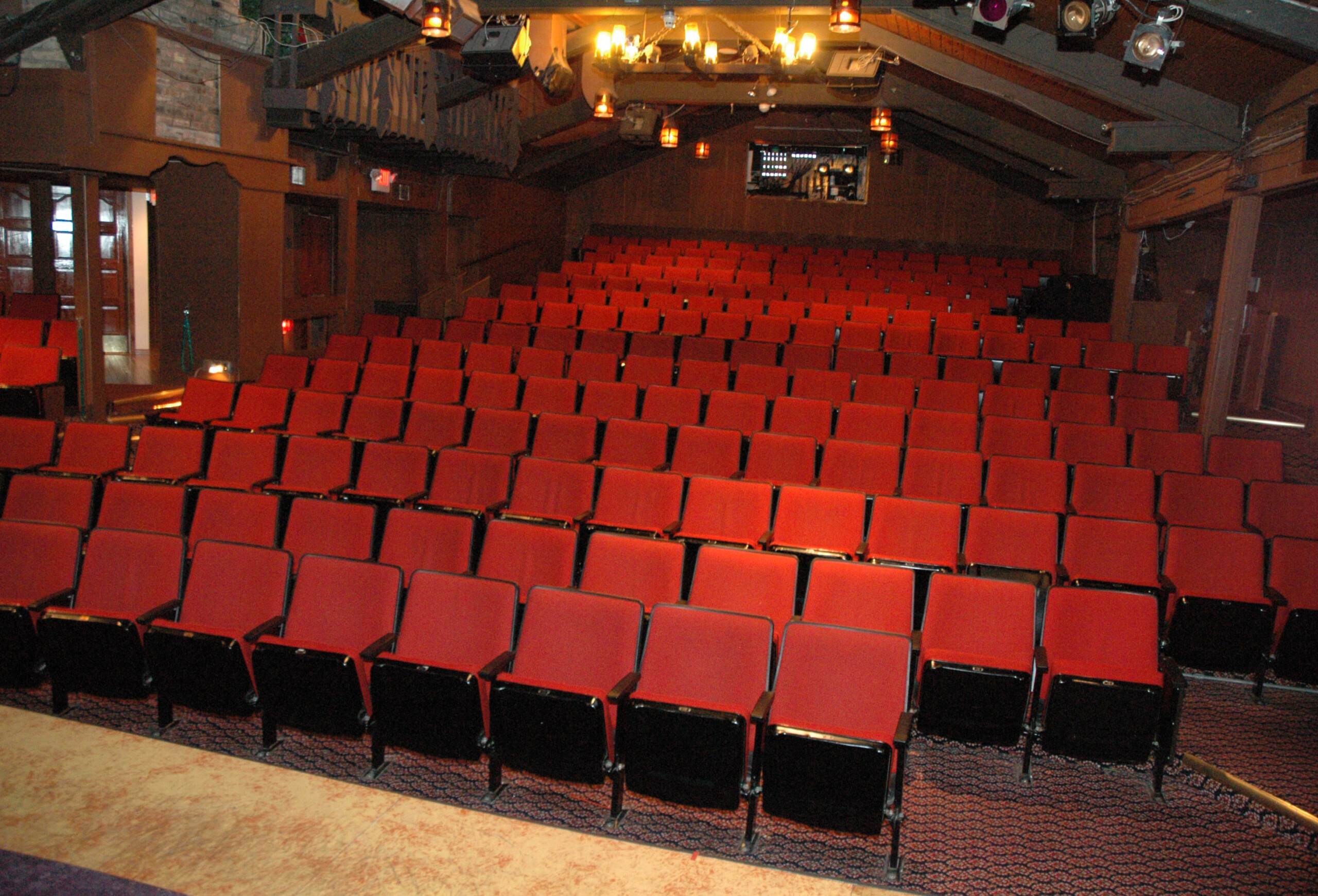 Chanhassen MINNESOTA Local Attractions Chanhassen Dinner Theatres