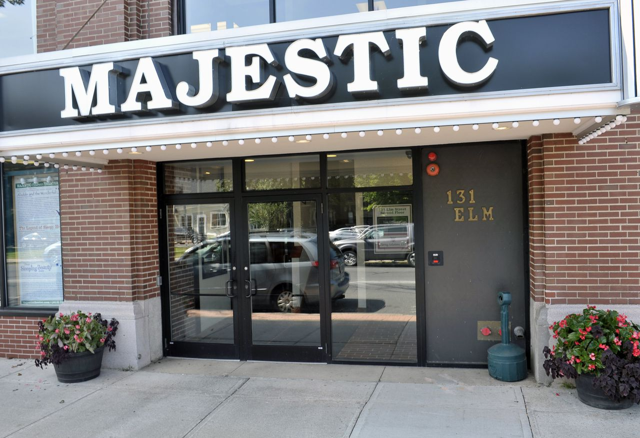 Majestic Theater In West Springfield Eyes January Reopening Masslive